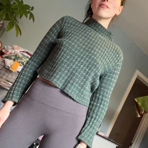 Vintage Sweater - Picture 5 of 15